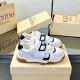 Valentino Shoes Top Quality
Women size 35-41
Men size 39-45