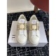 Valentino Shoes Top Quality
Women size 35-41
Men size 39-45