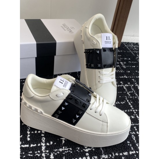 Valentino Shoes Top Quality
Women size 35-41
Men size 39-45
