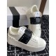 Valentino Shoes Top Quality
Women size 35-41
Men size 39-45