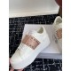 Valentino Shoes Top Quality
Women size 35-41
Men size 39-45