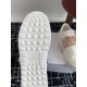 Valentino Shoes Top Quality
Women size 35-41
Men size 39-45