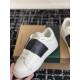Valentino Shoes Top Quality
Women size 35-41
Men size 39-45