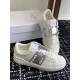 Valentino Shoes Top Quality
Women size 35-41
Men size 39-45