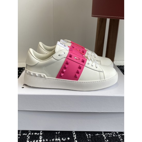 Valentino Shoes Top Quality
Women size 35-41
Men size 39-45