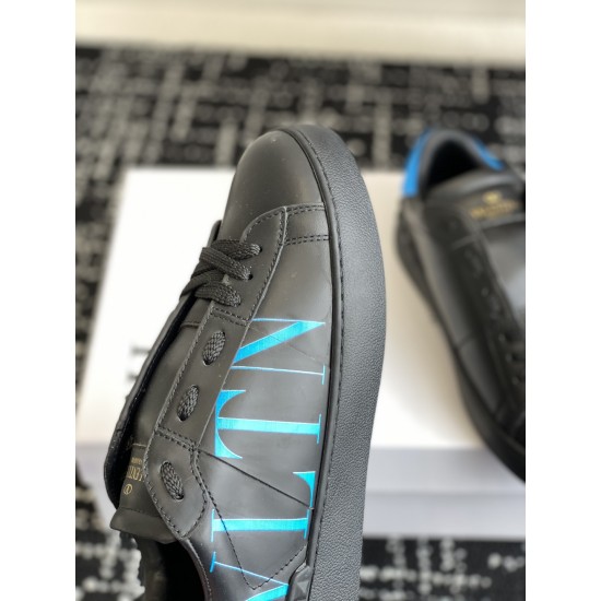 Valentino Shoes Top Quality
Women size 35-41
Men size 39-45