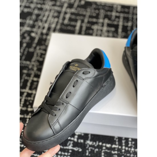 Valentino Shoes Top Quality
Women size 35-41
Men size 39-45