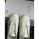 Valentino Shoes Top Quality
Women size 35-41
Men size 39-45