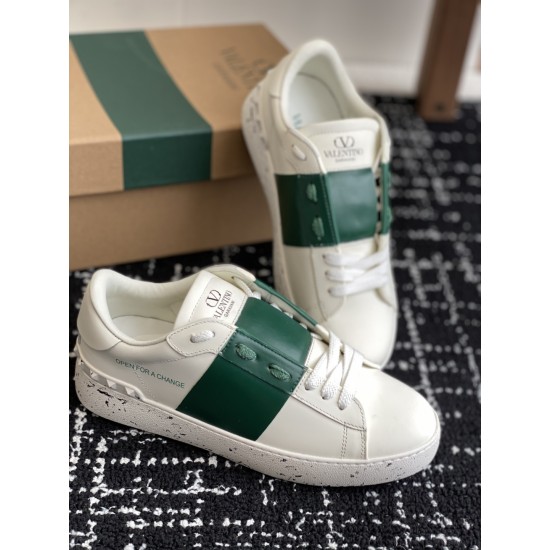 Valentino Shoes Top Quality
Women size 35-41
Men size 39-45