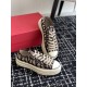 Valentino Shoes Top Quality
Women size 35-41
Men size 39-45