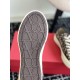 Valentino Shoes Top Quality
Women size 35-41
Men size 39-45