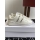 Valentino Shoes Top Quality
Women size 35-41
Men size 39-45