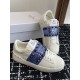 Valentino Shoes Top Quality
Women size 35-41
Men size 39-45