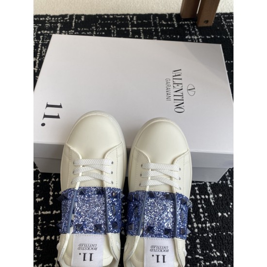 Valentino Shoes Top Quality
Women size 35-41
Men size 39-45