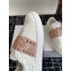 Valentino Shoes Top Quality
Women size 35-41
Men size 39-45