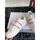 Valentino Shoes Top Quality
Women size 35-41
Men size 39-45