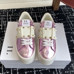 Valentino Shoes Top Quality
Women size 35-41
Men size 39-45
