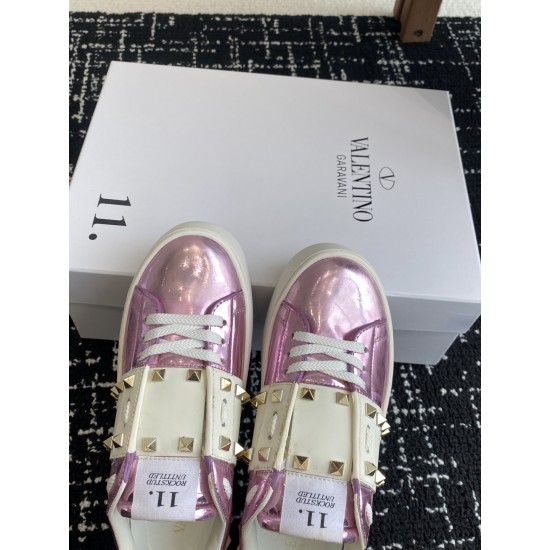 Valentino Shoes Top Quality
Women size 35-41
Men size 39-45