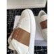 Valentino Shoes Top Quality
Women size 35-41
Men size 39-45