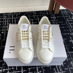 Valentino Shoes Top Quality
Women size 35-41
Men size 39-45