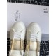 Valentino Shoes Top Quality
Women size 35-41
Men size 39-45