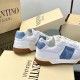 Valentino Shoes Top Quality
Women size 35-41
Men size 39-45