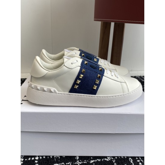 Valentino Shoes Top Quality
Women size 35-41
Men size 39-45
