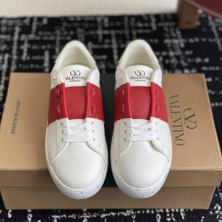 Valentino Shoes Top Quality
Women size 35-41
Men size 39-45