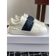 Valentino Shoes Top Quality
Women size 35-41
Men size 39-45