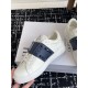Valentino Shoes Top Quality
Women size 35-41
Men size 39-45