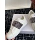 Valentino Shoes Top Quality
Women size 35-41
Men size 39-45