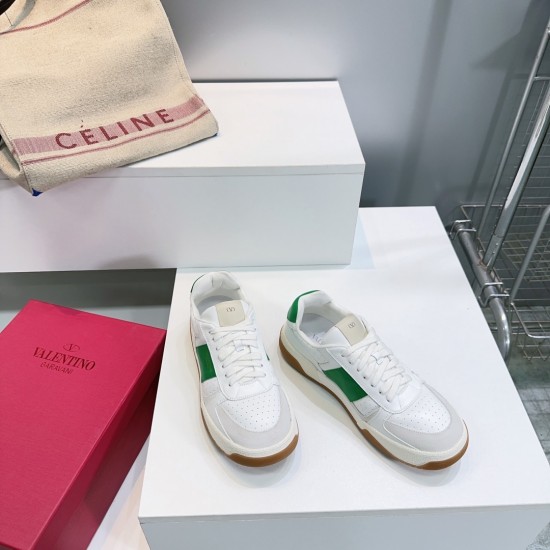 Valentino Shoes Top Quality
Women size 35-41
Men size 39-45