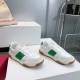 Valentino Shoes Top Quality
Women size 35-41
Men size 39-45