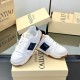 Valentino Shoes Top Quality
Women size 35-41
Men size 39-45