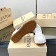 Valentino Shoes Top Quality
Women size 35-41
Men size 39-45