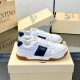 Valentino Shoes Top Quality
Women size 35-41
Men size 39-45