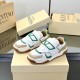 Valentino Shoes Top Quality
Women size 35-41
Men size 39-45