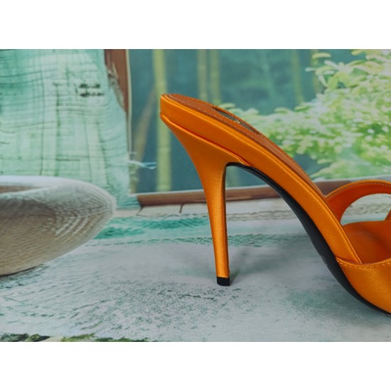 YSL Heels Top Quality Collection
Women 35-41