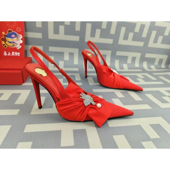 YSL Heels Top Quality Collection
Women 35-41