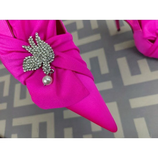 YSL Heels Top Quality Collection
Women 35-41
