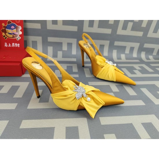 YSL Heels Top Quality Collection
Women 35-41