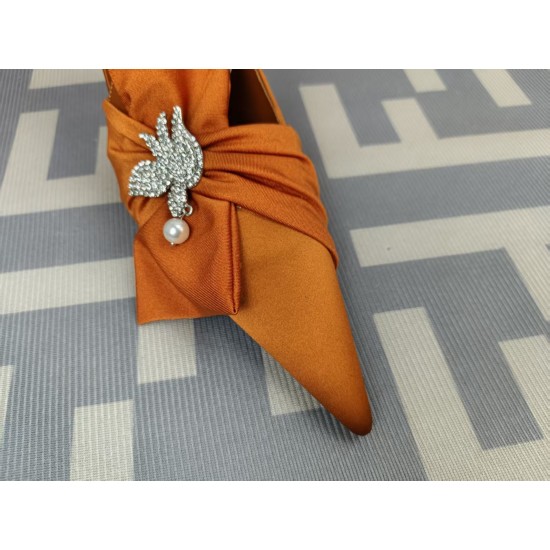 YSL Heels Top Quality Collection
Women 35-41