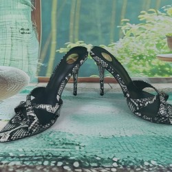 YSL Heels Top Quality Collection
Women 35-41