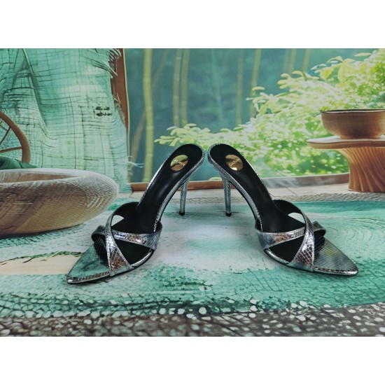 YSL Heels Top Quality Collection
Women 35-41