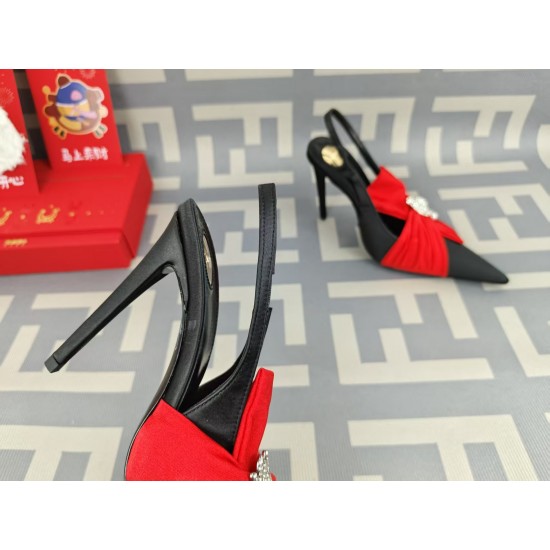 YSL Heels Top Quality Collection
Women 35-41