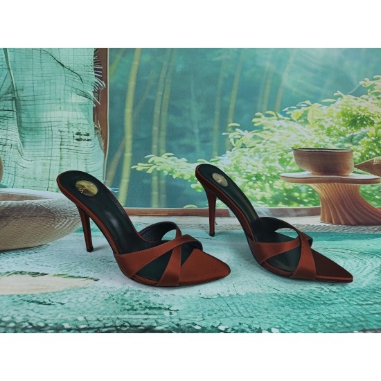 YSL Heels Top Quality Collection
Women 35-41