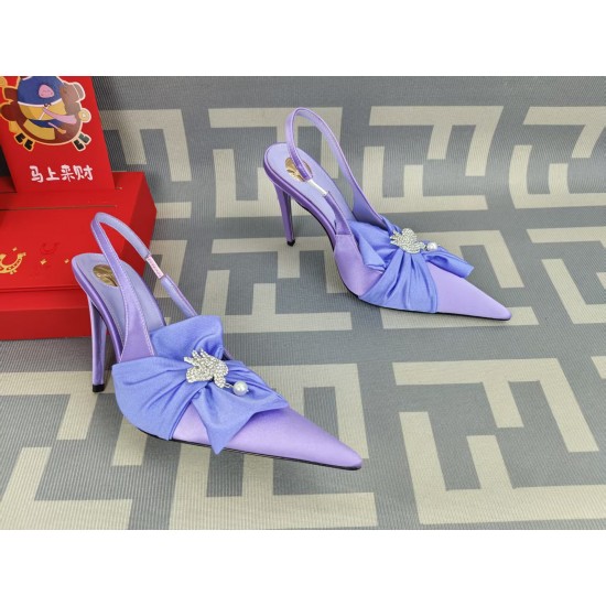 YSL Heels Top Quality Collection
Women 35-41
