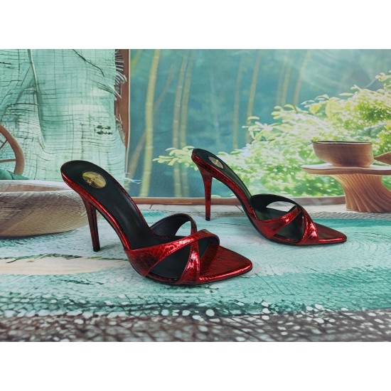 YSL Heels Top Quality Collection
Women 35-41
