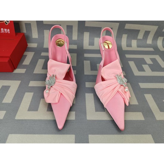 YSL Heels Top Quality Collection
Women 35-41