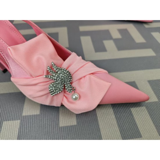 YSL Heels Top Quality Collection
Women 35-41